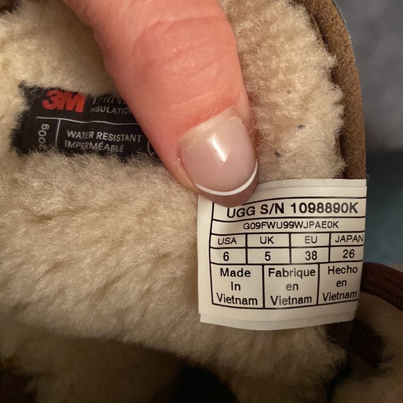 UGG • Butte II Waterproof Winter Boot - Picture 4 of 8